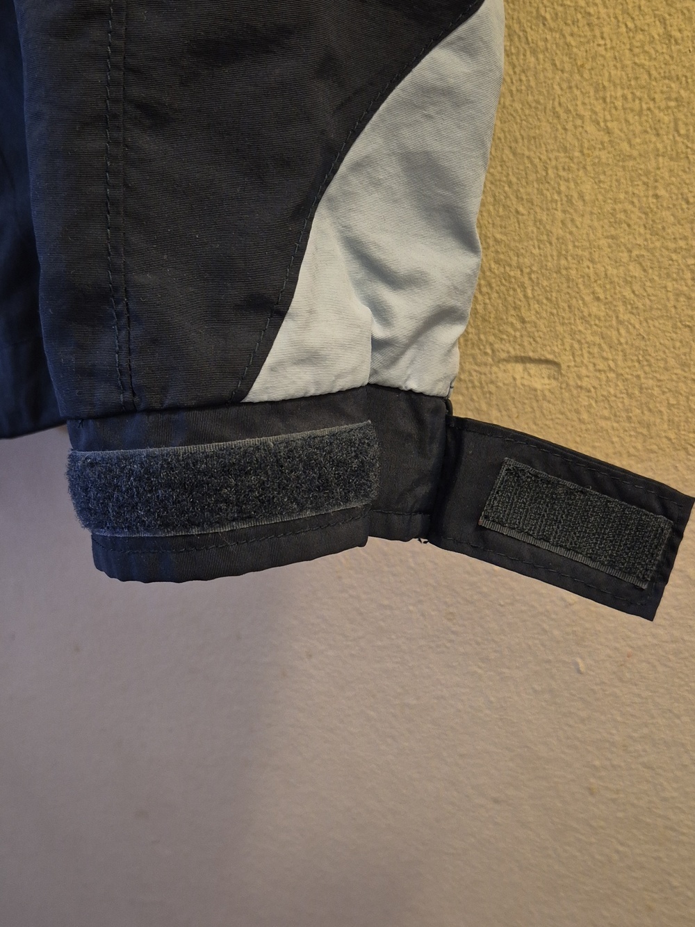 Columbia Navy and Light Blue Outdoor Jacket - Picture 3 of 13